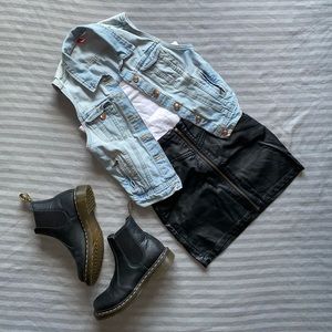 H&M vegan leather skirt